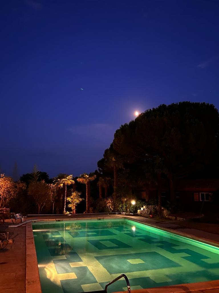 Sous Le Grand Pin Gites Eden En Cevennes Anduze Exterior foto